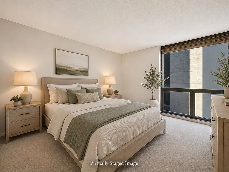 70 W Huron St #708 — Photo 8