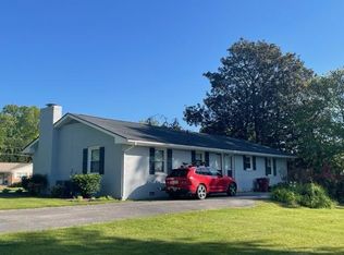 1300 E 11th Ave, Johnson City, TN 37601