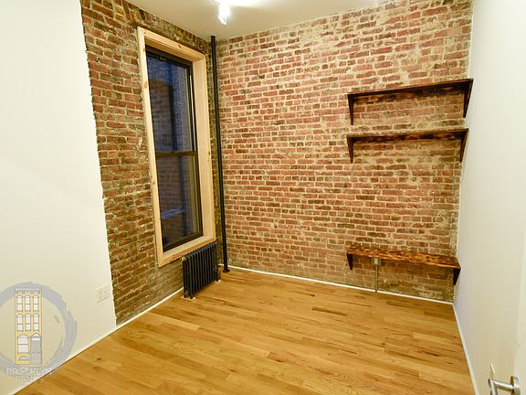 4th image of 62 New York Ave #1L