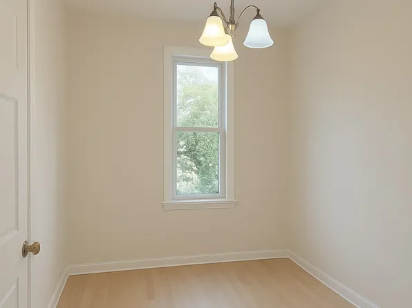 2140 Bleecker Street image 10 of 11