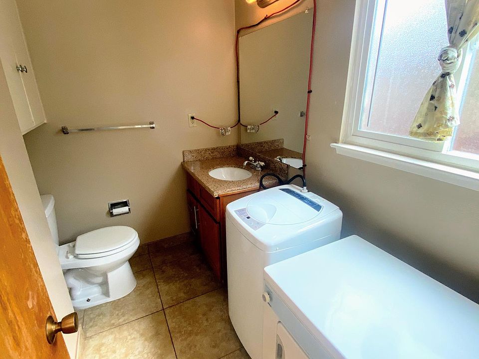 1st image of 10255 Oasis Ct #6