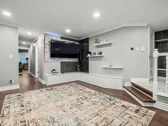 5th image of 7215 Birchwood Ct #19-B