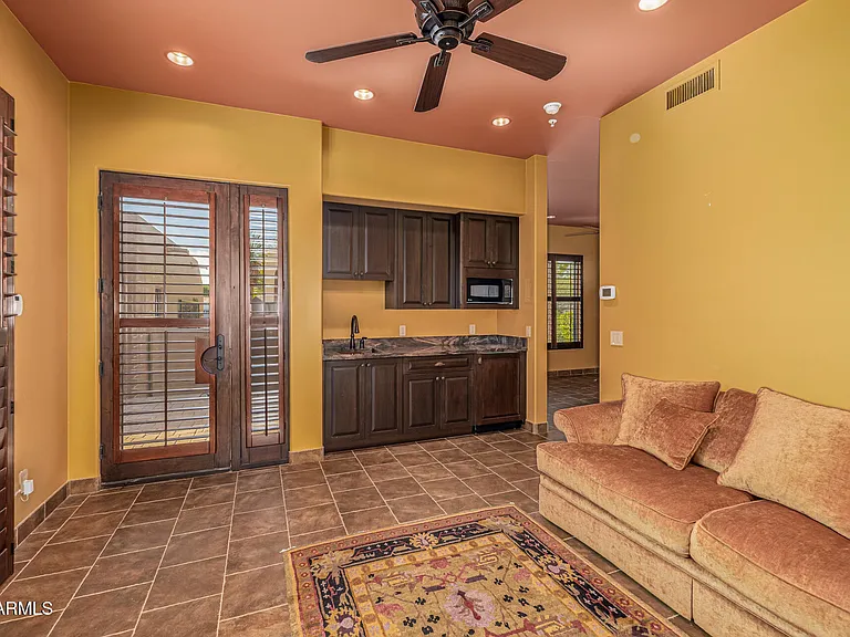 8406 E Calle Buena Vis — Photo 76