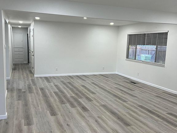 3rd image of 2055 N Denair Ave