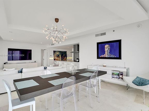 4th image of 495 Brickell Ave APT 3101