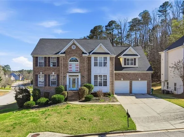 6703 Blantyre Blvd, Stone Mountain, GA 30087