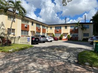 215 Zamora Ave #10, Miami, FL 33134