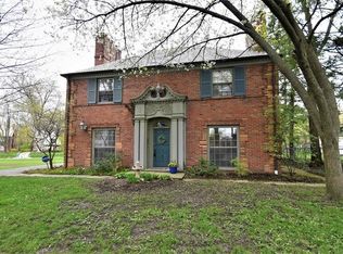 3269 Warrington Rd, Shaker Heights, OH 44120