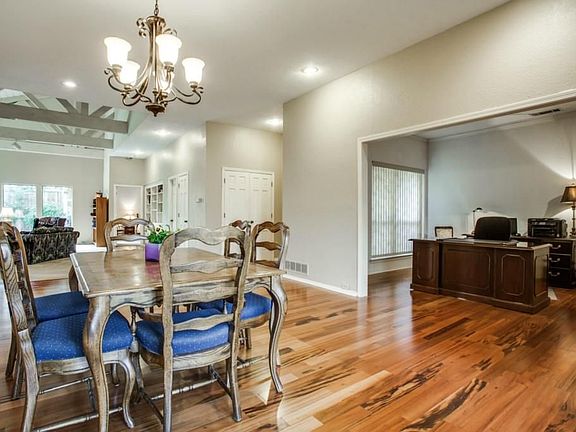 5th image of 5714 Club Oaks Dr