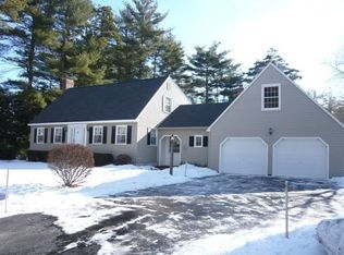 16 Danbury Dr, Merrimack, NH 03054