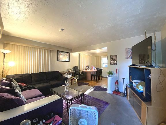 4th image of 16054 S Emerald Ave