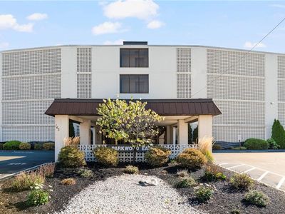 143 Hoffman Ave APT 109, Cranston, RI, 02920