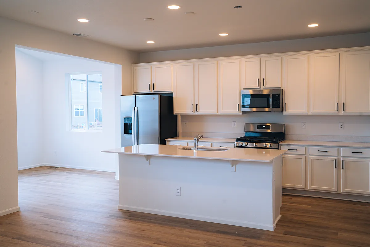Building Photo - 2287 Prairie Smoke Dr