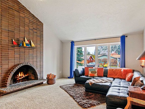 5th image of 1318 E 56th Ave #1318