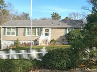 16 Sarah Maker Ln, Brewster, MA 02631
