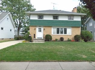 69 Grayton Rd, Tonawanda, NY 14150