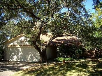 2nd image of 12204 Wycliff Ln