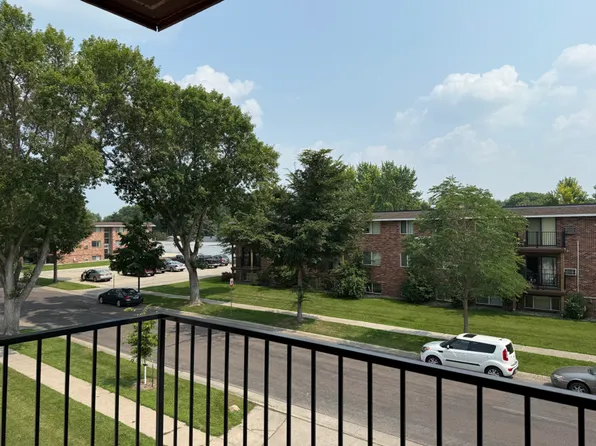 Cottonwood Apartments