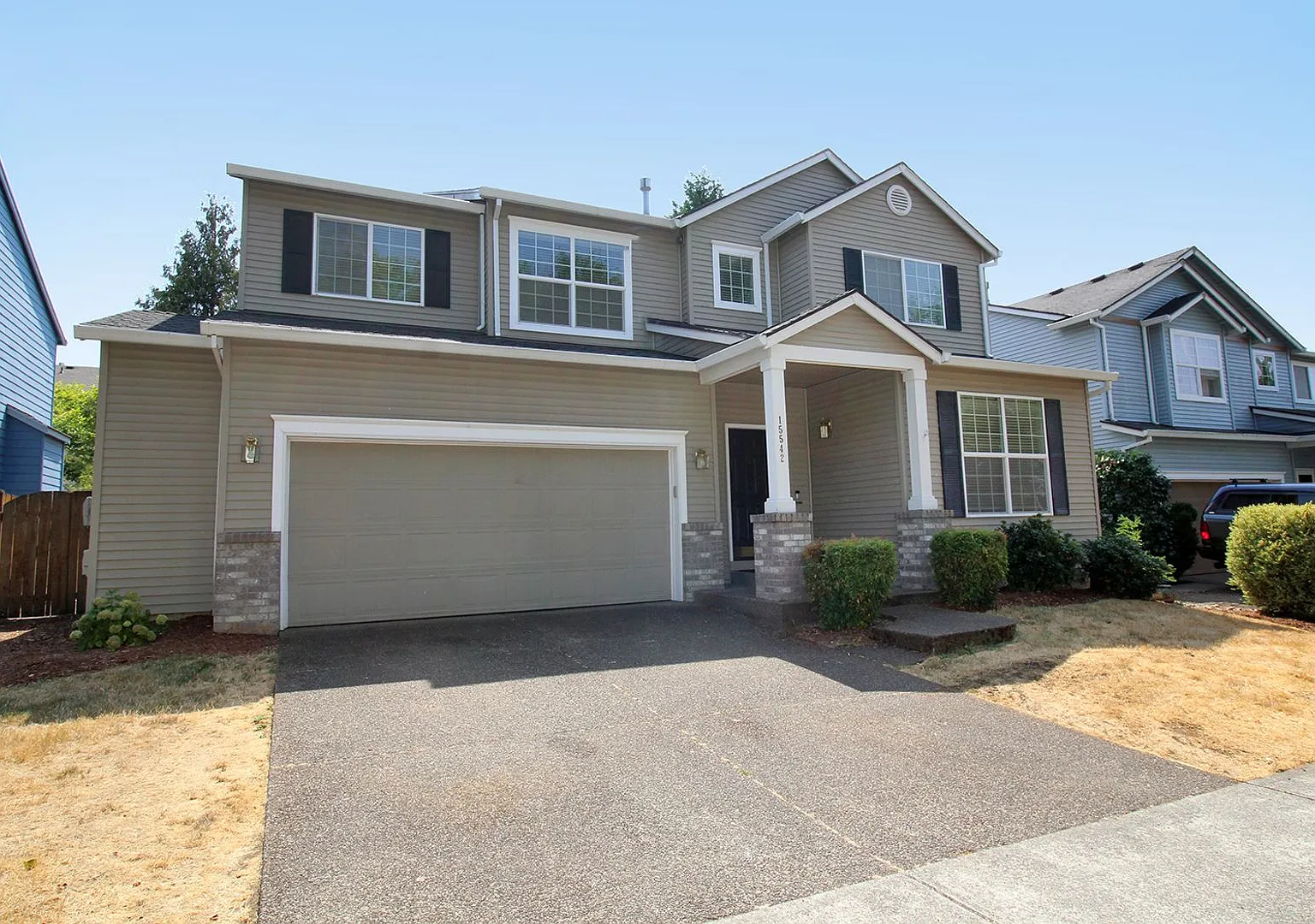 Custom-Built 5 Bedroom/3 Bath Home In A Great Sunnyside Neighborhood — Photo 1