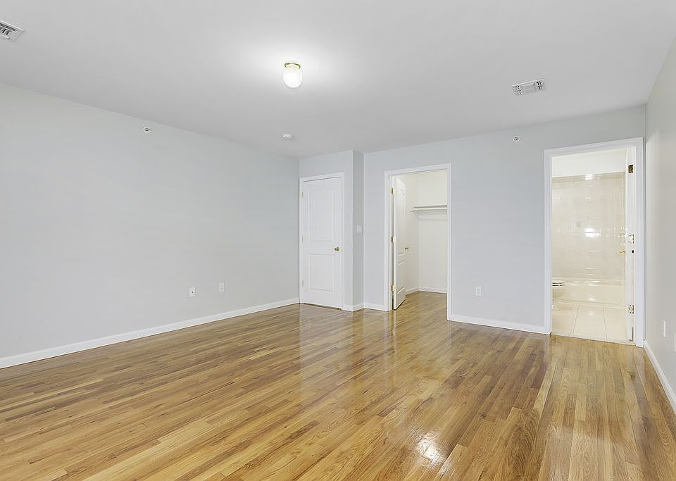 2nd image of 274-276 Oraton St #3