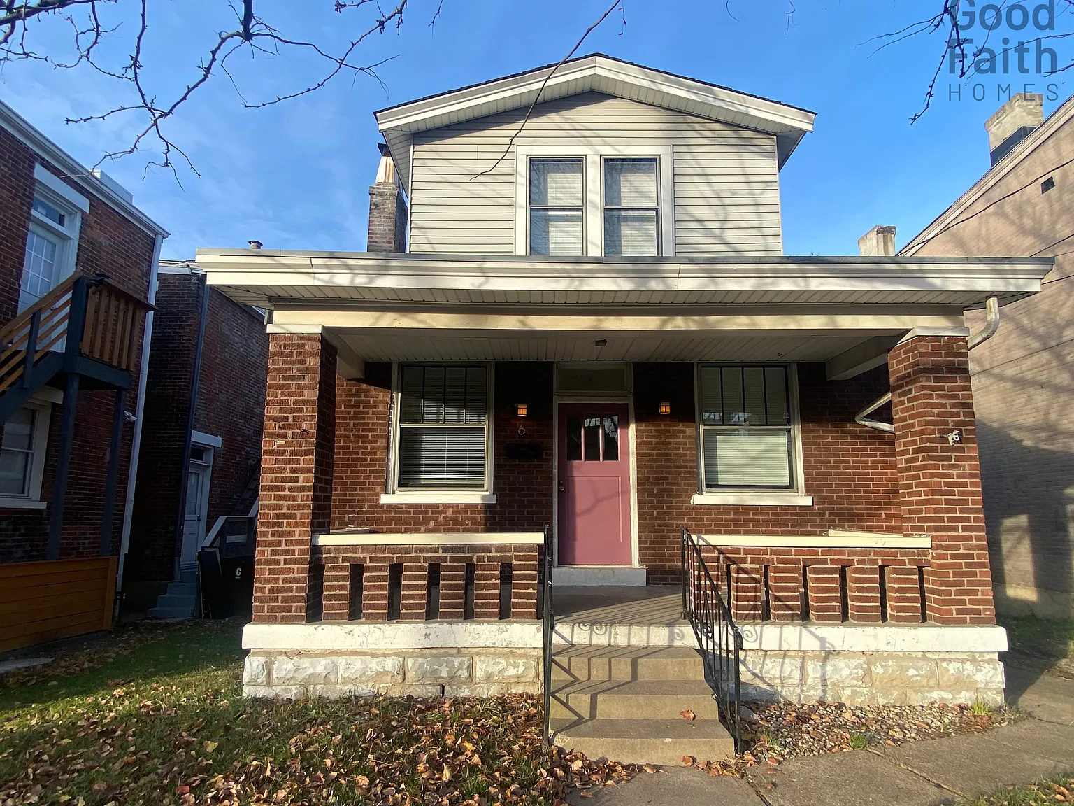 2 bed, 1000 sqft, $1,395 — Photo 1