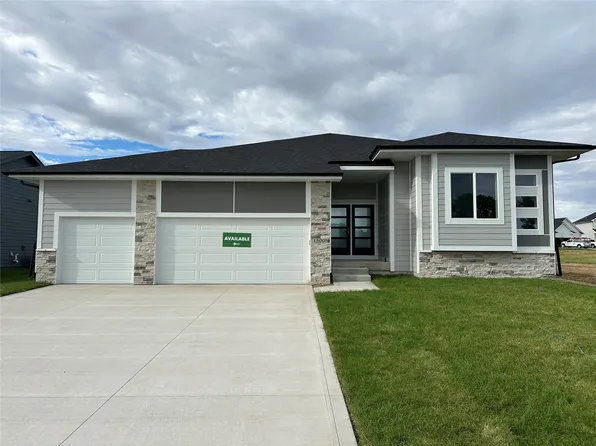 15005 Springbrook Trl, Urbandale, IA 50323