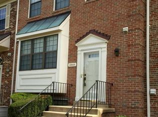3949 Tallow Tree Pl, Fairfax, VA 22033