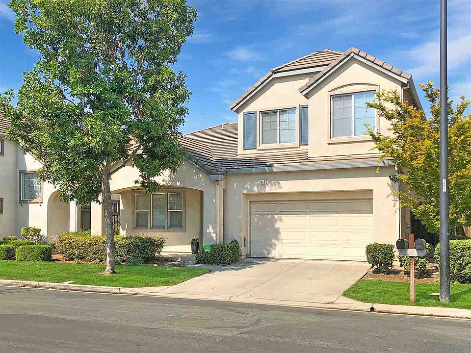 2nd image of 1159 Chesapeake Dr