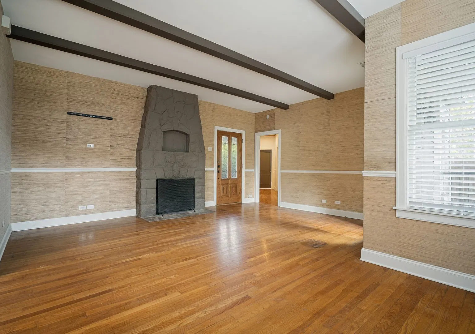 Charming Cottage With Casita In The Heart Of Alamo Heights — Photo 3
