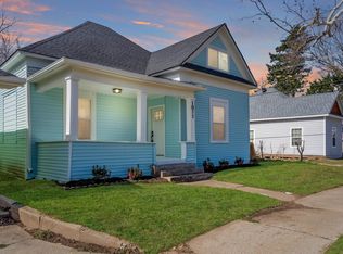 1011 S Armstrong Ave, Denison, TX 75020
