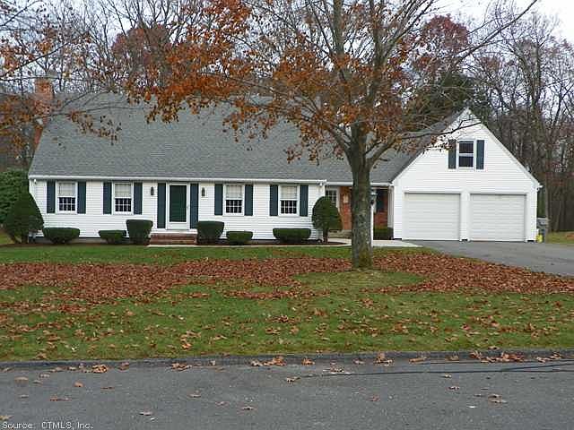 2nd image of 100 Seneca Rd