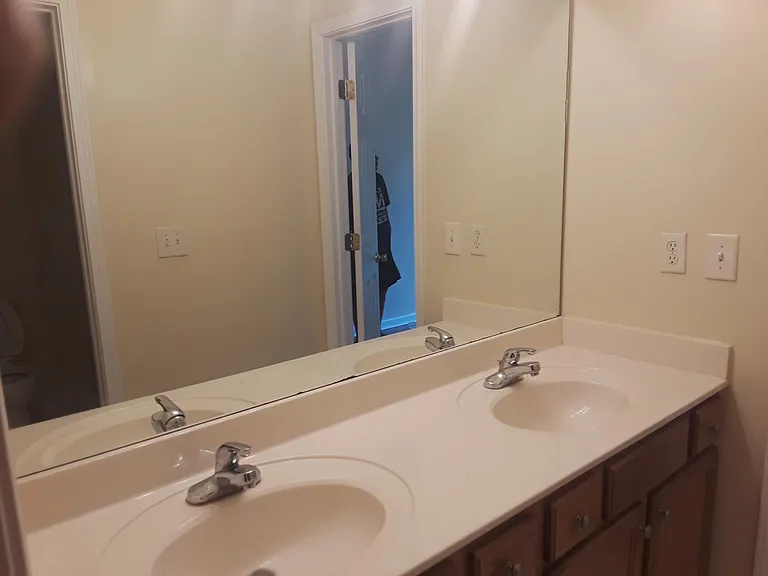 870 Glynn Oaks Dr #870 — Photo 9