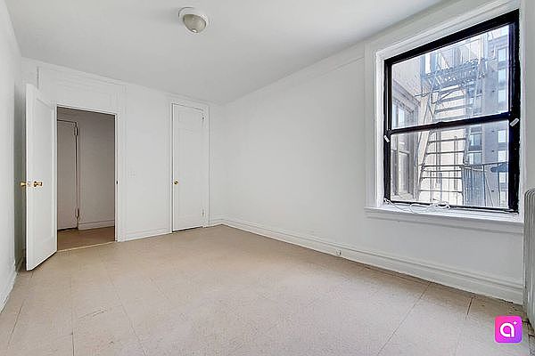 1st image of 2705 Morris Ave #E4