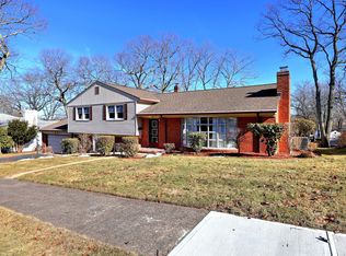 120 Stevenson Rd, New Haven, CT 06515