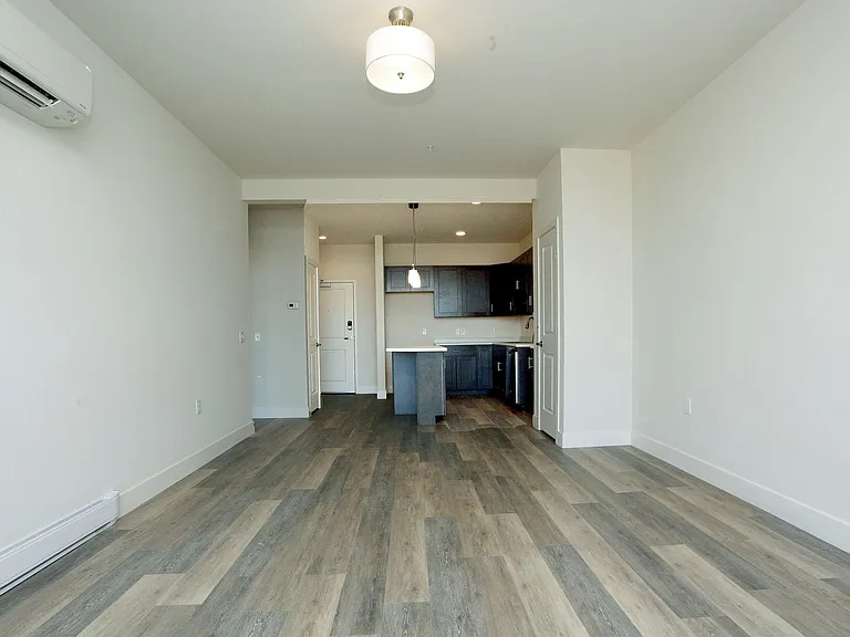 1185 Shelburne Road — Photo 12