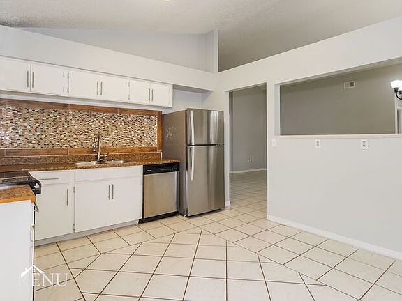 4th image of 4857 Kingston Cir