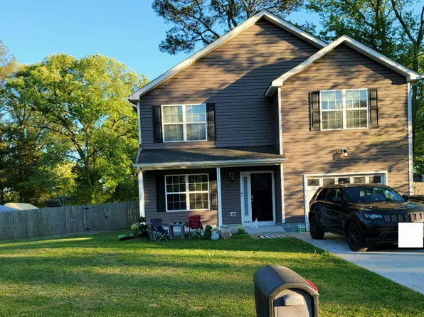 2055 Maywood St, Chesapeake, VA 23323