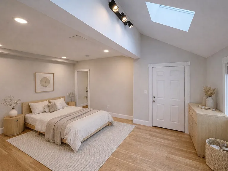 40 Evergreen Ave #1 — Photo 5
