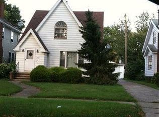 4021 W 158th St, Cleveland, OH