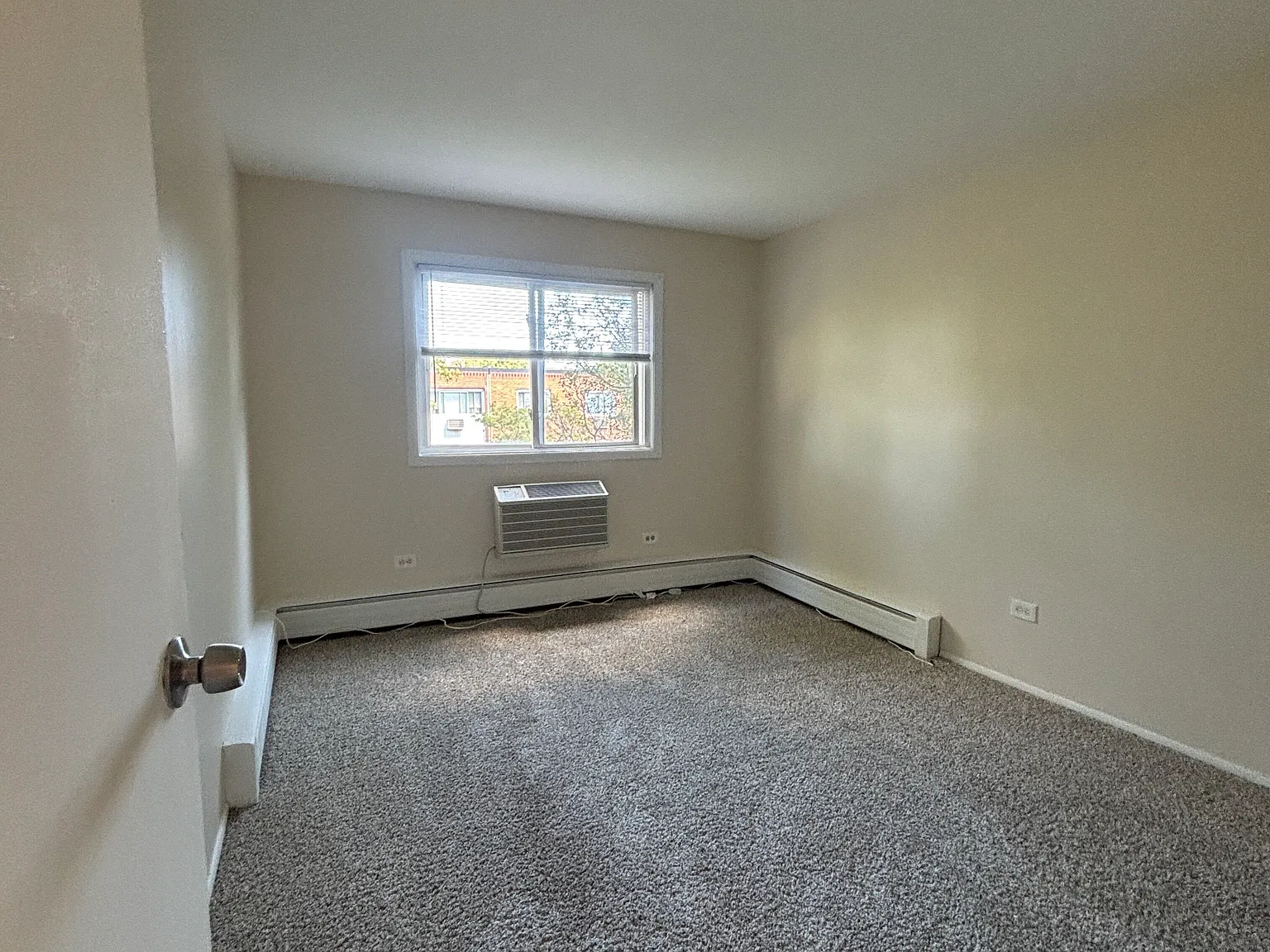1 bed, 1.0 bath, $1,595 — Photo 4