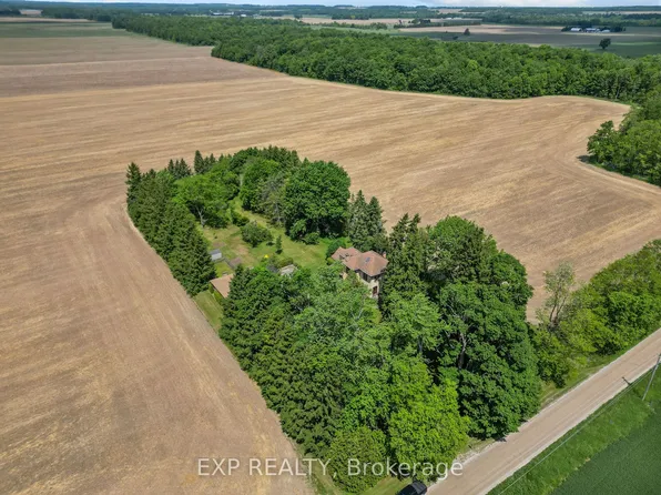 30569 Wyatt Rd, North Middlesex, ON N7G 3H7