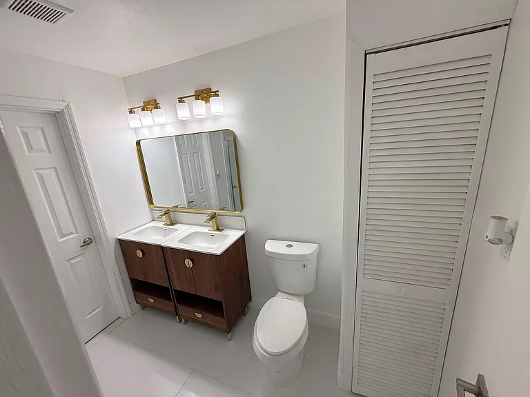19356 SW 103rd Ct — Photo 21