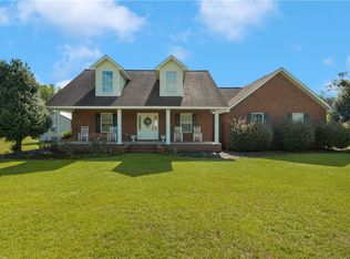 167 Sharpe Pond Ln, Odum, GA 31555