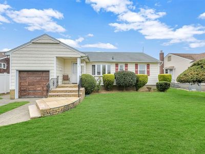 2107 Longfellow Avenue, East Meadow, NY, 11554