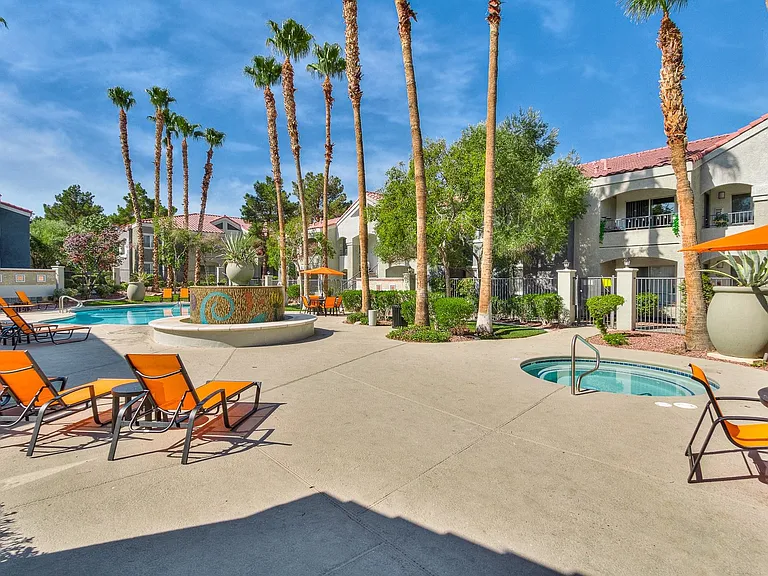 Rancho Serene — Photo 24