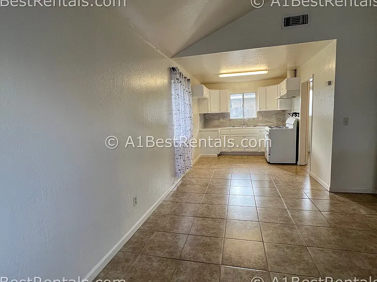 13040 Welch St #C — Photo 2