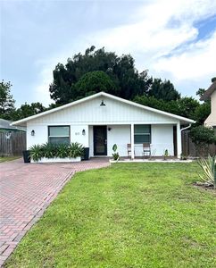 831 Winter Garden Dr, Sarasota, FL, 34243
