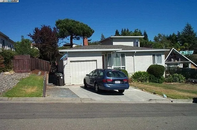 17964 Beardsley St photo 1