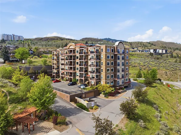 975 Victoria St W #202, Kamloops, BC V2C 0C2