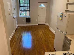 324 E 8th St APT 1, New York, NY 10009